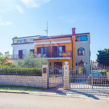 Hajpek Ruza Vendégház 3*