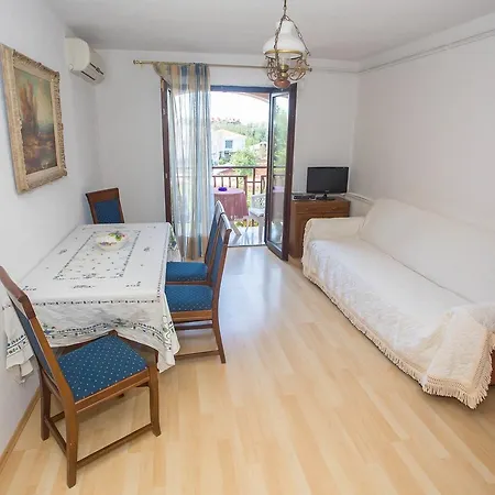 Hajpek Ruza Gasthuis Poreč